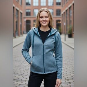 The North Face Women’s Teal Full-Zip Jacket